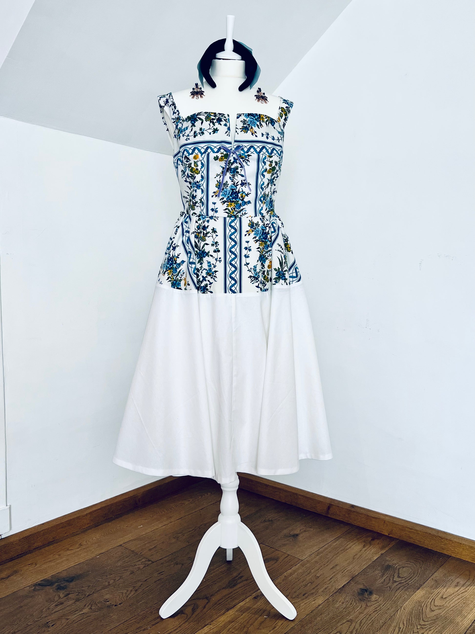 Provençal Bleu Dress - House Of Bernex